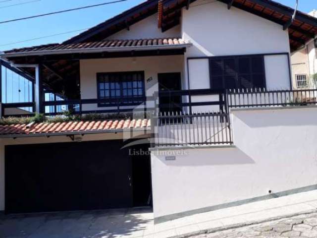 Bela casa a venda em Barra Velha