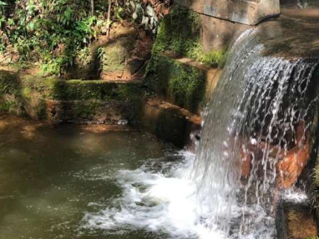 Sítio à venda em Peixe Verde com lago, cachoeira, piscina, Viana - ES