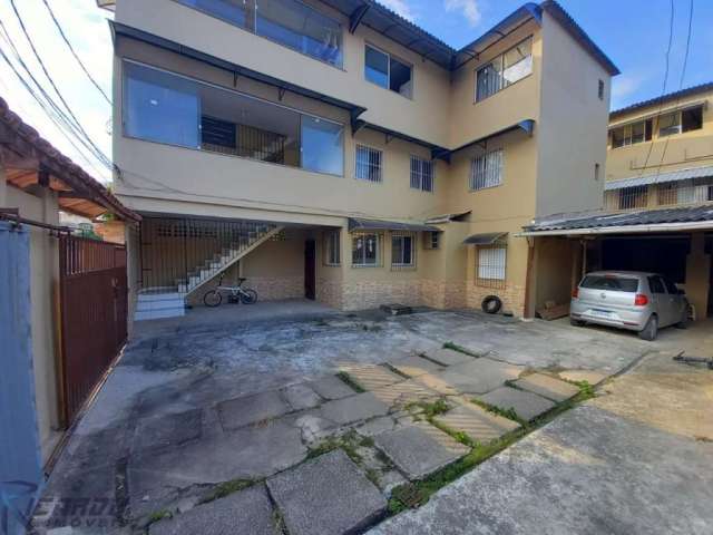Casa / Sobrado com 6 apartamentos de 2 quartos e 1 kitnet à Venda próximo ao mar da Barra do Jucu, Vila Velha-ES