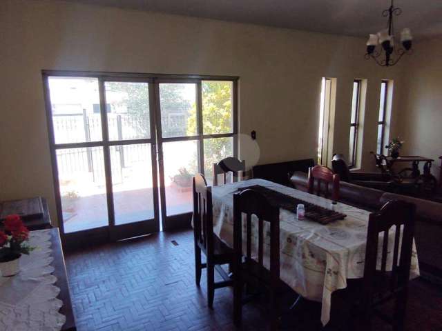 Casa com 3 quartos à venda na Rua João Fernando de Almeida Prado, 384, Jardim Panorama, Macatuba, 213 m2 por R$ 450.000