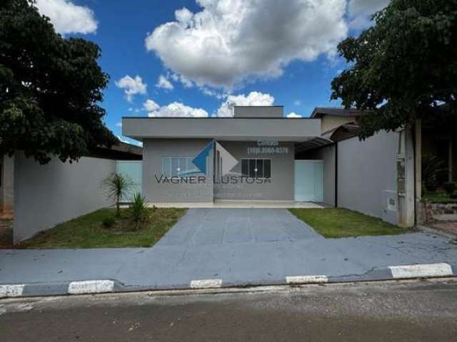 Casa em Condomínio para Locação em Mogi Guaçu, Condomínio Dr Falsetti, 3 dormitórios, 1 suíte, 2 banheiros, 2 vagas