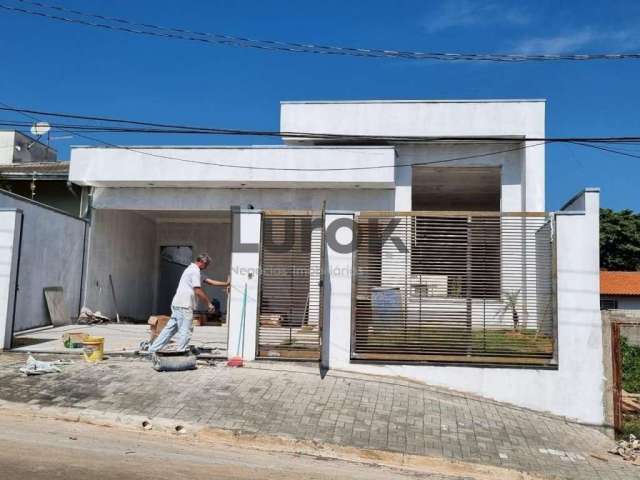 Casa com 3 quartos à venda no Jardim Santa Helena, Valinhos , 160 m2 por R$ 1.170.000