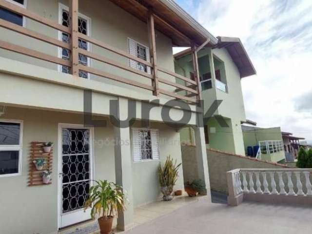 Casa com 3 quartos à venda na Rua Arnaud Alves de Souza, 146, Loteamento Residencial Ana Carolina, Valinhos, 200 m2 por R$ 745.000