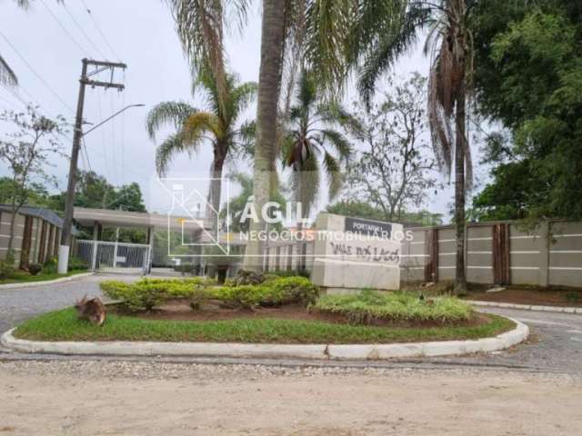 VENDO- Casa a venda em obra no  Condomínio Vale dos Lagos - Jacareí - SP