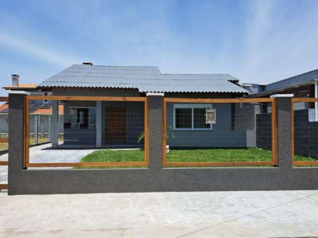 Casa em condomínio fechado com 3 quartos à venda na Praça Oasis, 33, Noiva Do Mar, Xangri-Lá por R$ 670.000