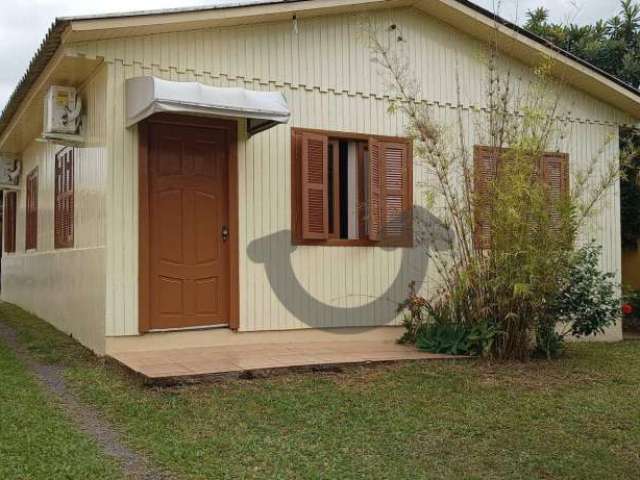 Casa com 3 dormitórios à venda por R$  290.000,00 - Centro - Vera Cruz/RS