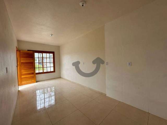 Casa com 2 dormitórios à venda, 47 m² por R$ 200.000,00 - João Alves - Santa Cruz do Sul/RS