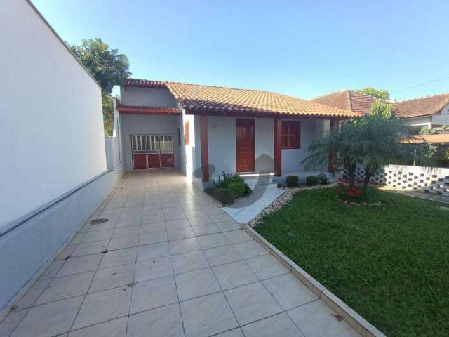 Casa com 2 dormitórios à venda, 129 m² por R$ 650.000 - Santo Inácio - Santa Cruz do Sul/RS