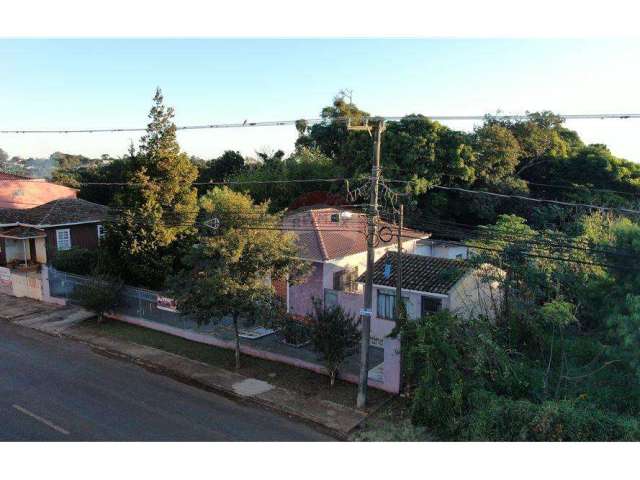Terreno à venda, com 2.252m2, com 1 casa de alvenaria de 85m2 - Colônia Dona Luiza - Ponta Grossa/PR