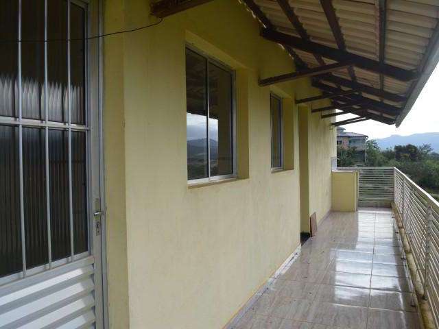 Casa para Locação em Brumadinho, São Bento, 3 dormitórios, 1 suíte, 1 banheiro, 1 vaga