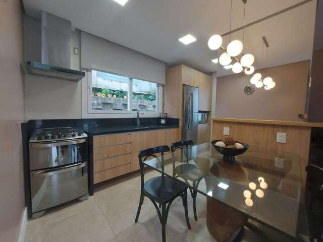 Casa em condomínio fechado com 3 quartos para alugar na Adolfo Seibt, 357, São José, Canela por R$ 4.400
