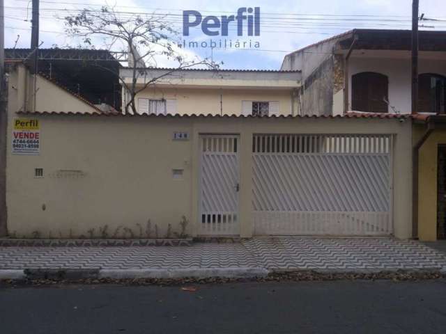 Casa à venda na Vila Figueira, Suzano  por R$ 750.000