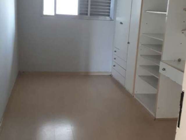Apartamento com 2 quartos para alugar no Centro, Suzano  por R$ 1.500