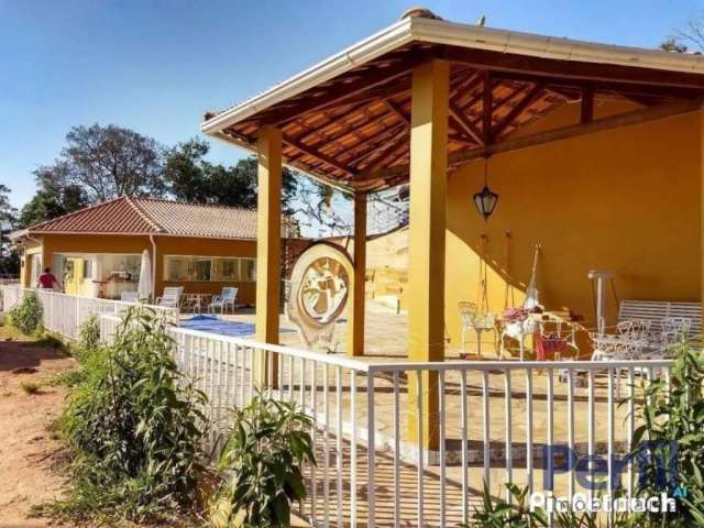 Chácara / sítio com 6 quartos à venda na Zona Rural, Soledade de Minas  por R$ 950.000