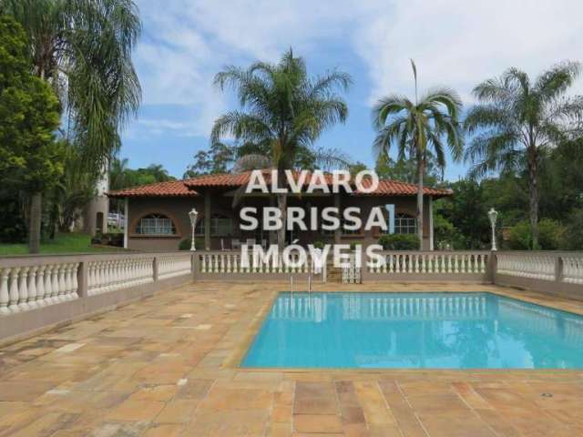 Chácara com 15.000 m², piscina, casa sede, curral, pasto, ribeirão, nascente,  a venda em Itu SP.