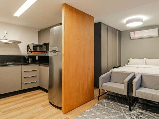 Apartamento com 1 Quarto para alugar, 24m² - Centro