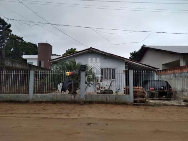 Terreno com casa Á venda em camboriÚ , São Francisco de Assis, Camboriú - SC