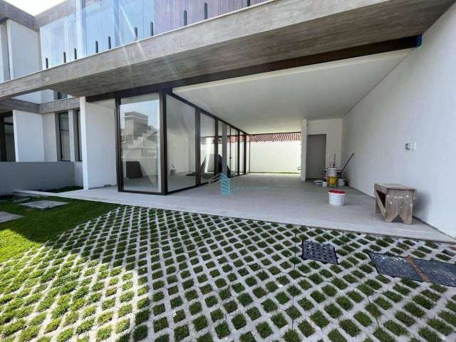 Casa com 3 dormitórios à venda, 197 m² por R$ 1.890.000,00 - Parque São Jorge - Florianópolis/SC