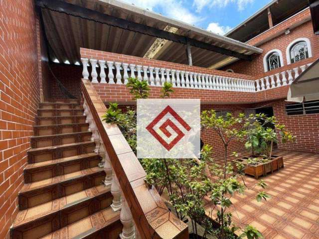 Casa à venda, 257 m² por R$ 1.050.000,00 - Vila Scarpelli - Santo André/SP