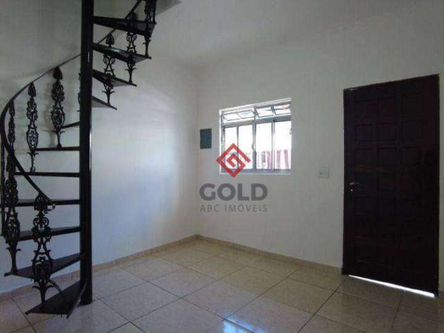 Casa com 2 dormitórios para alugar, 261 m² por R$ 1.765,00/mês - Vila Camilópolis - Santo André/SP