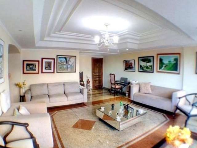 Apartamento com 4 quartos à venda no Jardim Apipema, Salvador , 220 m2 por R$ 750.000