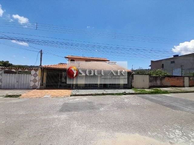 Casa com 7 quartos à venda no Jardim dos Comerciários (Venda Nova), Belo Horizonte , 549 m2 por R$ 550.000