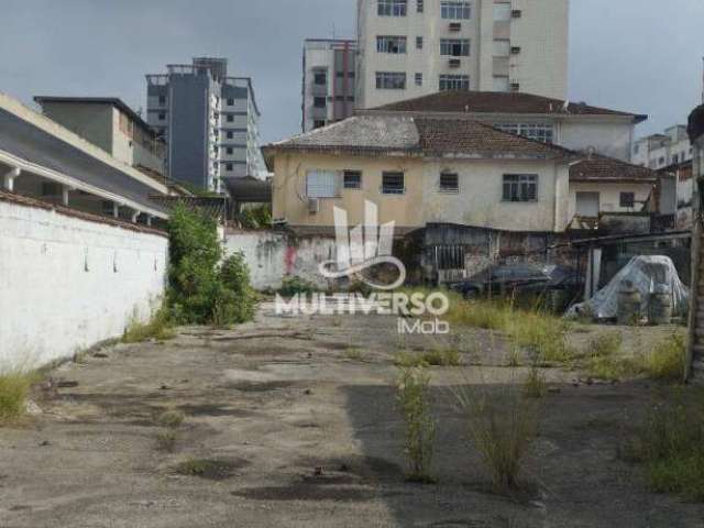 Casa para aluguel, no bairro Campo Grande em Santos