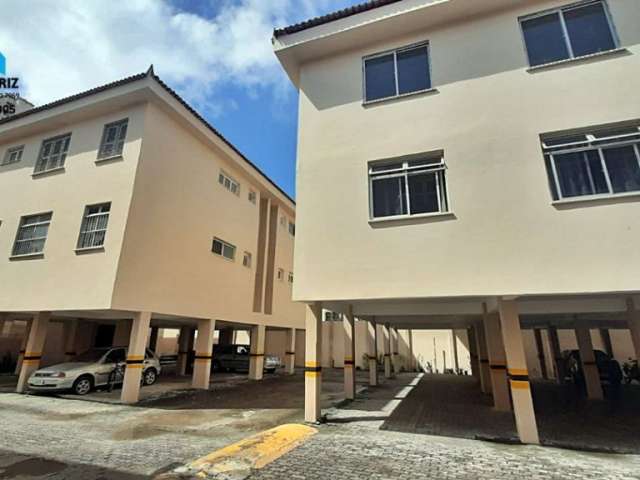 Vendo apartamento com 2 quartos (1 suíte) + dce, reformado, no Benfica