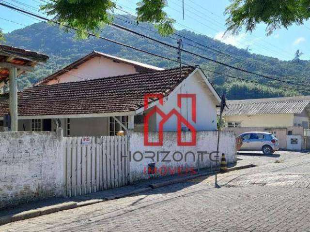 Terreno à venda, 352 m² por R$ 900.000,00 - Sambaqui - Florianópolis/SC