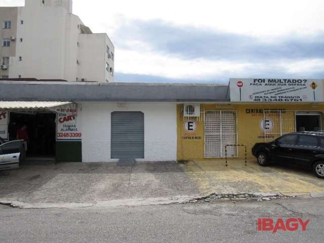 Ponto comercial com 1 sala para alugar na Rua Ursulina Senna de Castro, 150, Estreito, Florianópolis, 27 m2 por R$ 2.300