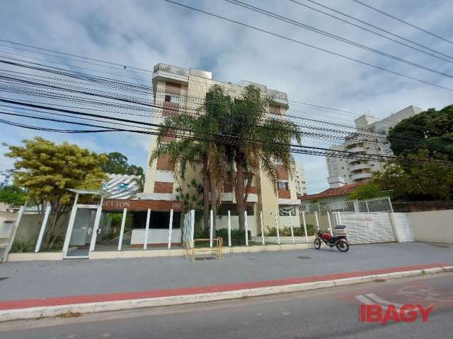 Apartamento com 2 quartos para alugar na Rua João Pio Duarte Silva, 180, Córrego Grande, Florianópolis, 65 m2 por R$ 3.000