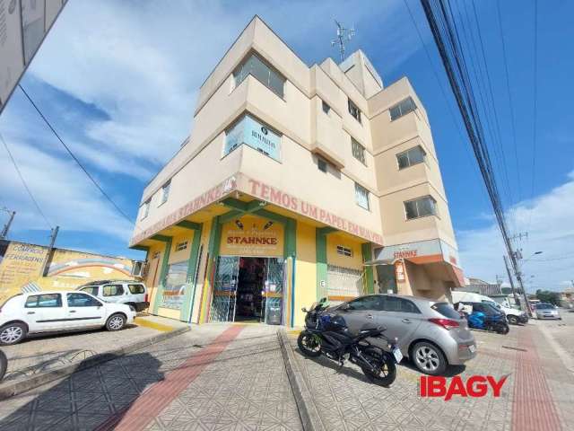 Sala comercial com 2 salas para alugar na Jose Francisco Sodre, 364, Rio Caveiras, Biguaçu, 40 m2 por R$ 1.500
