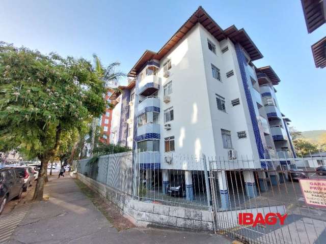 Apartamento com 1 quarto para alugar na Rua Acelon Pacheco da Costa, 231, Itacorubi, Florianópolis, 51 m2 por R$ 2.100
