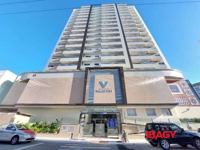 Apartamento com 3 quartos para alugar na Avenida Brigadeiro da Silva Paes, 261, Campinas, São José, 108 m2 por R$ 5.300