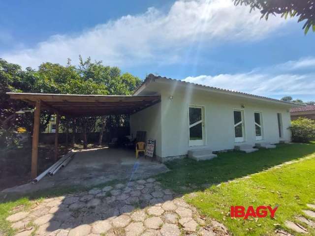 Casa com 3 quartos para alugar na Avenida das Rendeiras, 1818, Lagoa da Conceição, Florianópolis, 90 m2 por R$ 6.500