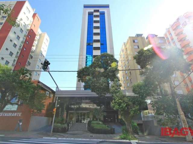 Sala comercial para alugar na Avenida Rio Branco, 333, Centro, Florianópolis, 101 m2 por R$ 3.800
