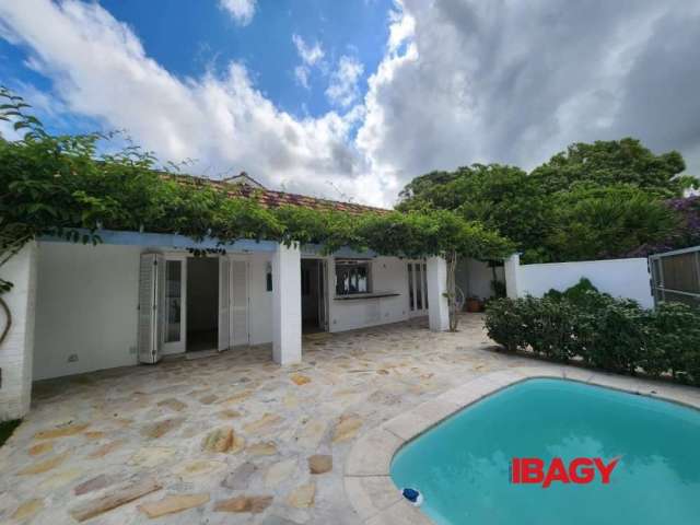 Casa para alugar na Servidão Nelson Conrado da Silva, 422, Campeche, Florianópolis, 180 m2 por R$ 12.900