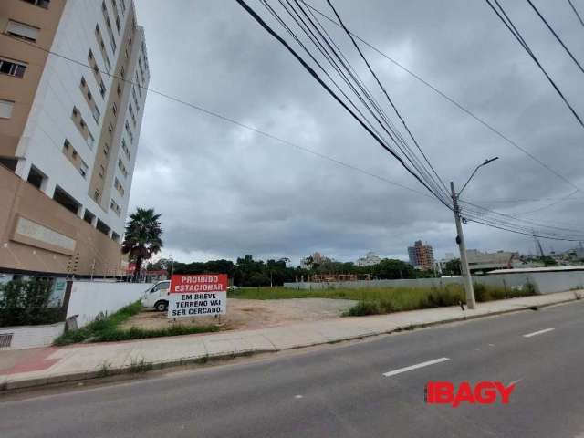 Terreno comercial para alugar na Avenida Atílio Pedro Pagani, Pagani, Palhoça, 426 m2 por R$ 10.000