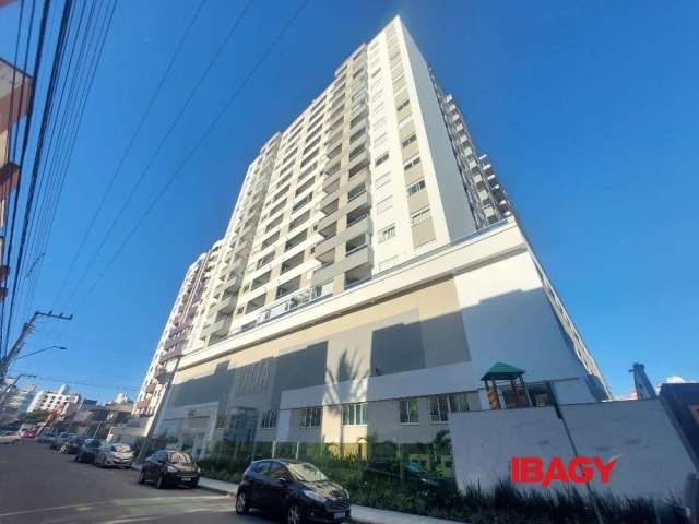Apartamento com 2 quartos para alugar na Rua Elizeu Di Bernardi, 576, Campinas, São José, 97 m2 por R$ 3.450