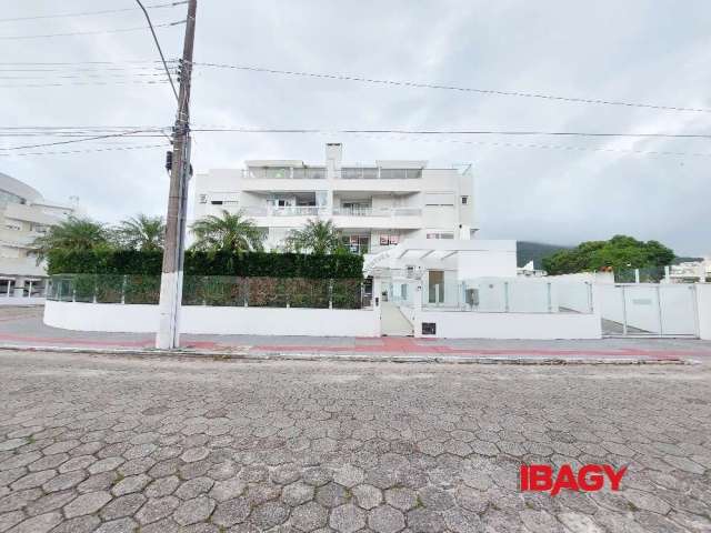 Apartamento com 3 quartos para alugar na Lázaro de Oliveira Souza, 279, Ingleses do Rio Vermelho, Florianópolis, 104 m2 por R$ 4.500