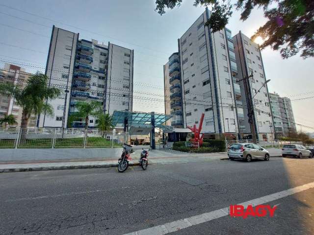 Apartamento com 2 quartos para alugar na Rua Vereador Ramon Filomeno, 255, Itacorubi, Florianópolis, 98 m2 por R$ 4.900