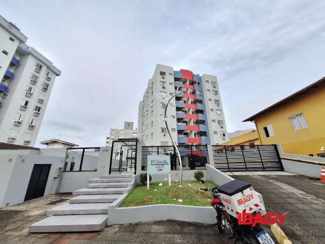 Apartamento com 2 quartos para alugar na Rodovia Amaro Antônio Vieira, 2108, Itacorubi, Florianópolis, 80 m2 por R$ 2.700