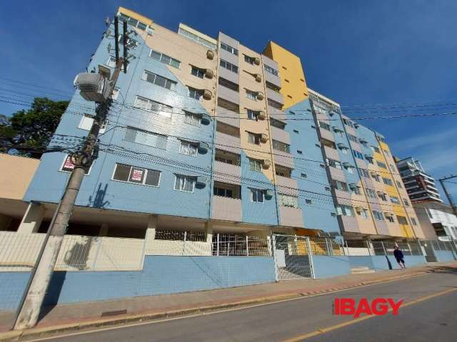 Apartamento com 1 quarto para alugar na Rua Prefeito Coronel Antenor Mesquita, 98, Centro, Florianópolis, 33 m2 por R$ 3.500