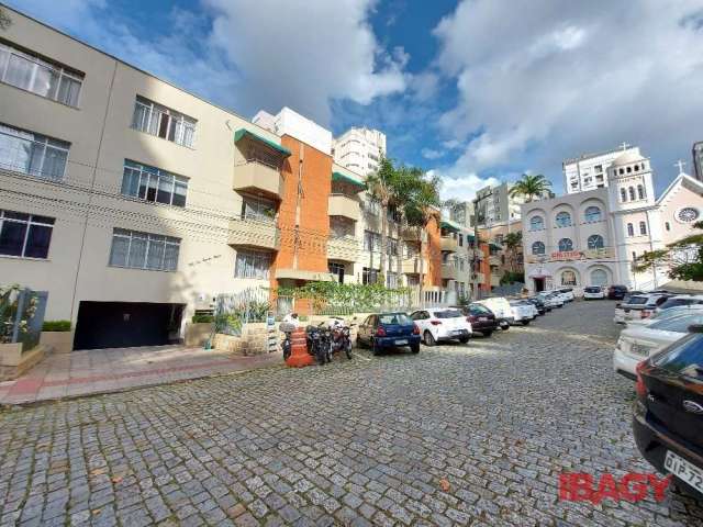 Apartamento com 3 quartos para alugar na Largo São Sebastião, 61, Centro, Florianópolis, 178 m2 por R$ 7.000