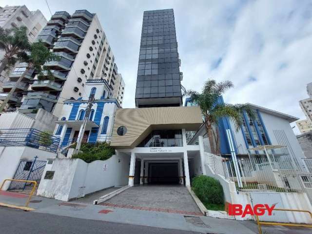 Ponto comercial com 6 salas para alugar na Rua Tenente Silveira, 0482, Centro, Florianópolis, 120 m2 por R$ 2.300