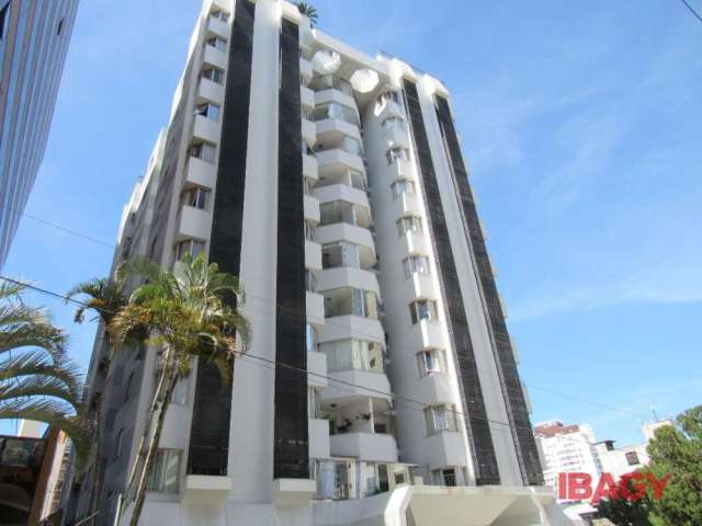 Apartamento com 3 quartos para alugar na Rua Presidente Coutinho, 212, Centro, Florianópolis, 112 m2 por R$ 4.000