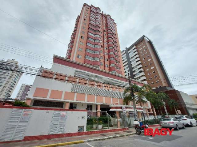 Apartamento com 2 quartos para alugar na Avenida Salvador Di Bernardi, 430, Campinas, São José, 74 m2 por R$ 2.400