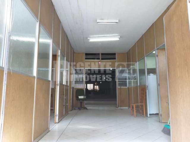 Galpão e casa a venda no Centro Florianópolis SC