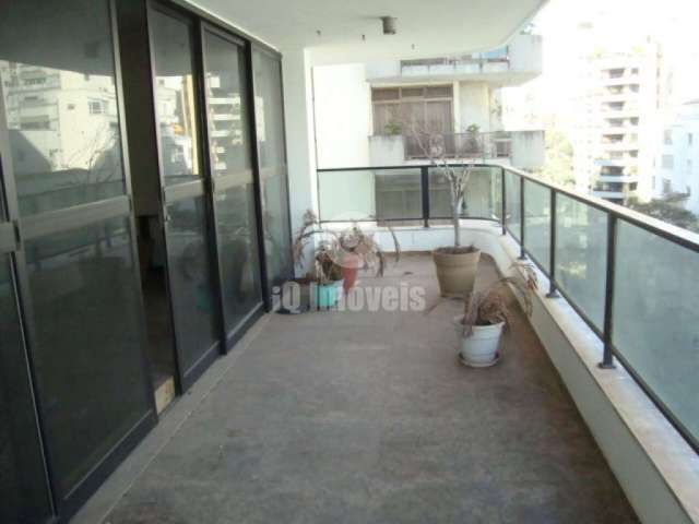 Apartamento a venda em Higienópolis, 240 metros, 4 dormitórios, 3 suítes 3 vagas, R$ 2.450.000,00