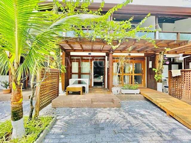 Casa em Condomínio Fechado com 3 quartos (2 suítes) à venda, 90 m² por R$ 950.000 - Marinas - Guarujá/SP - Imobiliária Mercuri